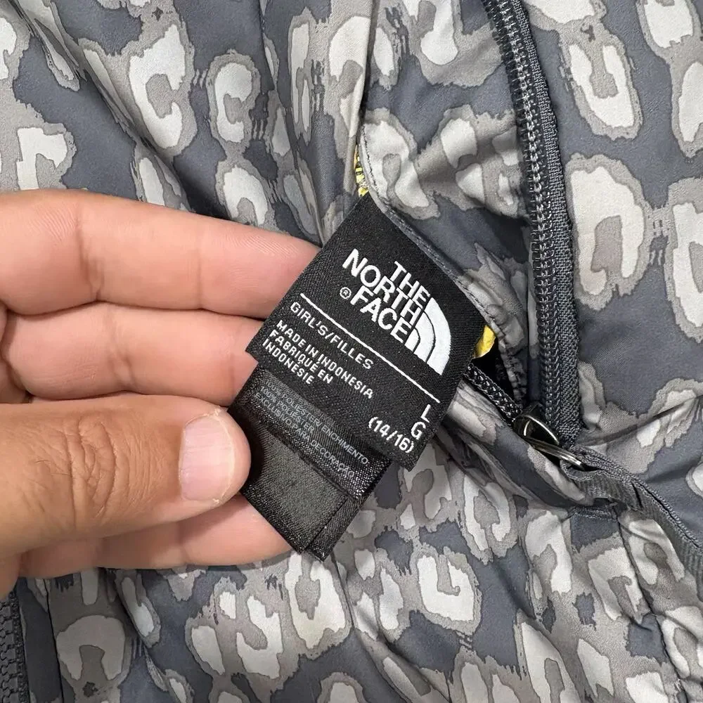 North Face Girls L (14/16) Mossbud Swirl Reversible Jacket‎ Leopard Gray Fuzzy